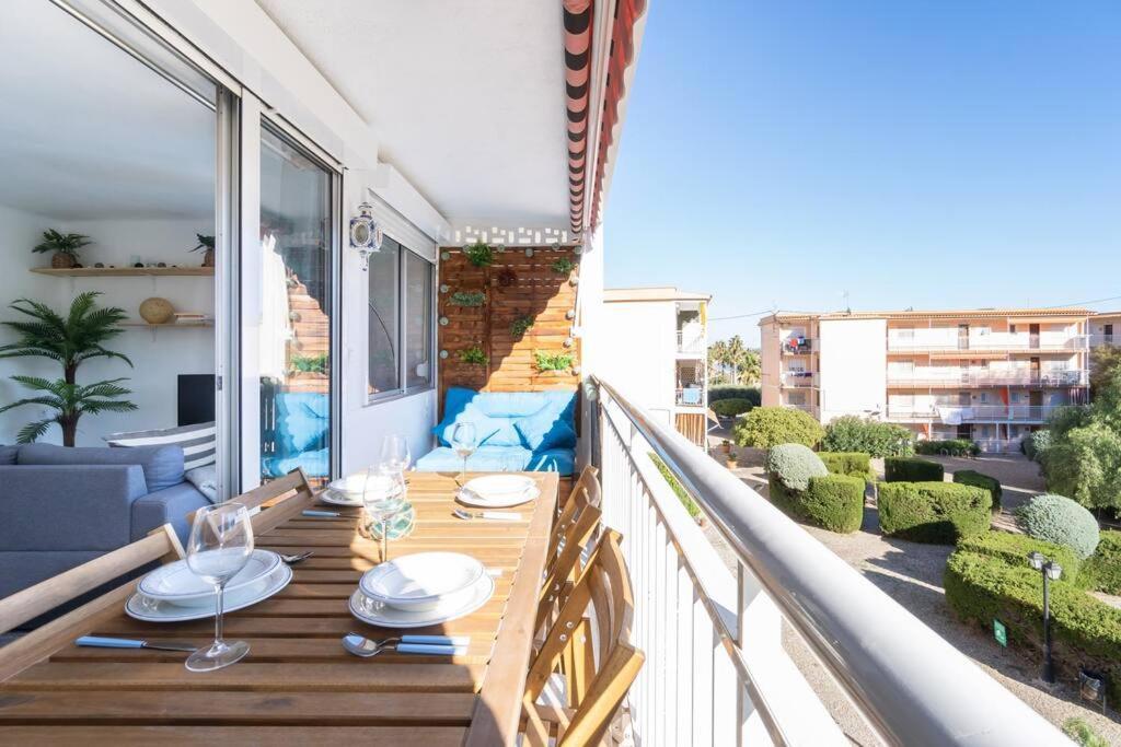 Privilegiado-Tarragona-50Mplaya-Wifi-Pool-Relax8 Kültér fotó