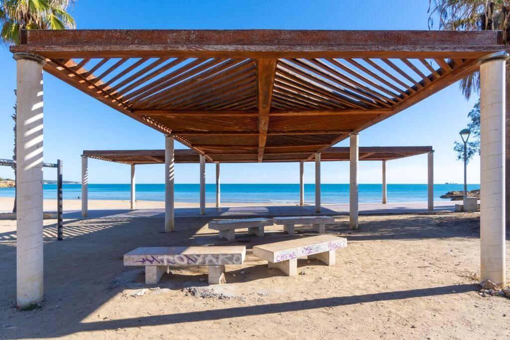 Privilegiado-Tarragona-50Mplaya-Wifi-Pool-Relax8 Kültér fotó