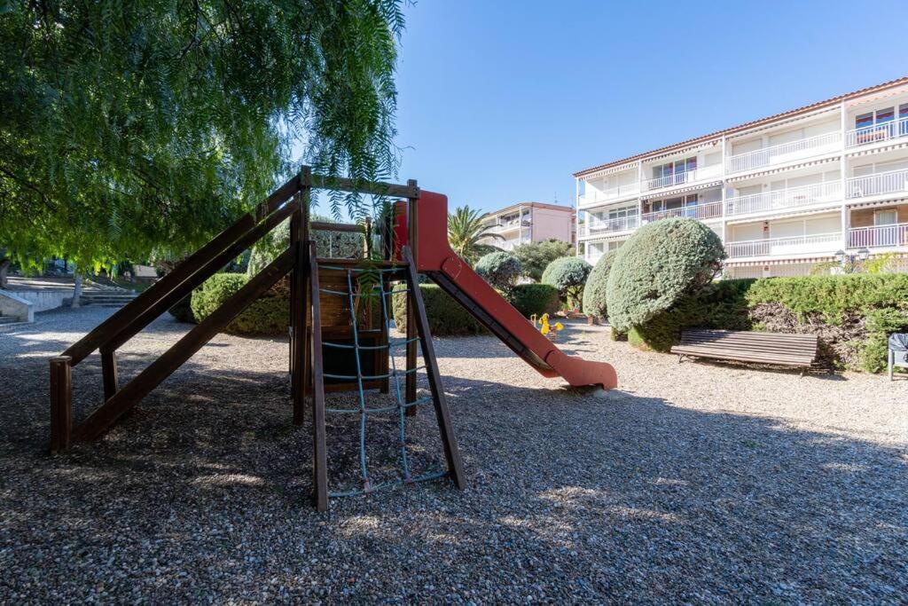 Privilegiado-Tarragona-50Mplaya-Wifi-Pool-Relax8 Kültér fotó